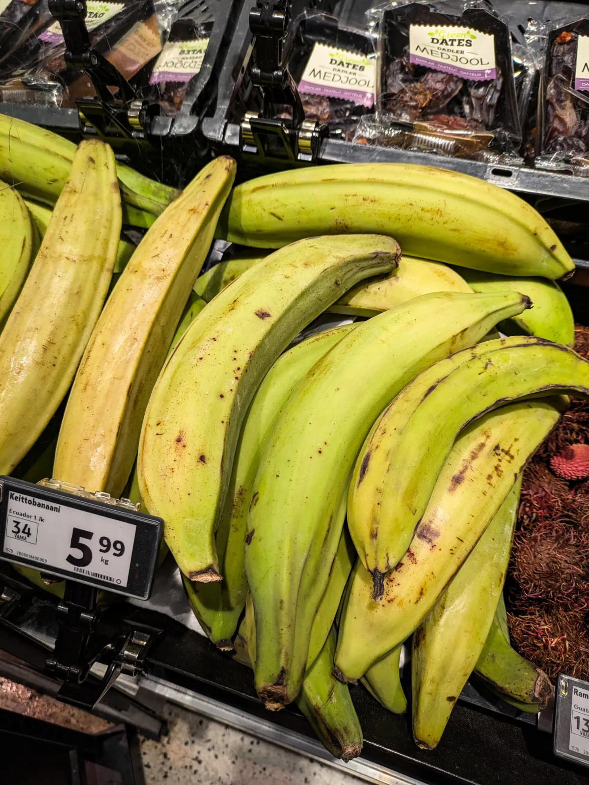 Green Cooking Bananas Perfect for Making Banana Catsup