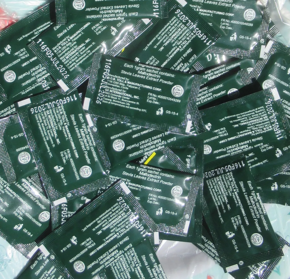 Stevia Natural Sweetener Packets as a Plant-Based Sugar Substitute